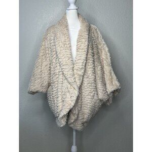 Democracy Faux Fur Luxury Cream Coat Sz XL Soft Fully Lined Hook & Eye Closure